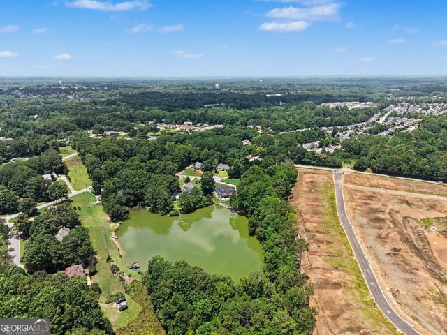 84 Hidden Lakes Court, Newnan, GA 30263