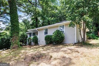 2918 SANTA MONICA Drive, Decatur, GA 30032