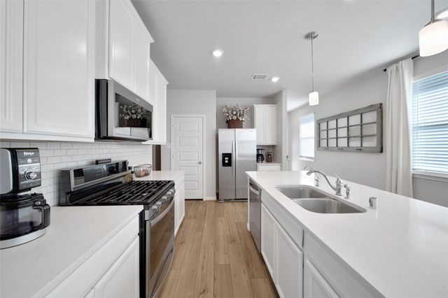 7071 Silverleaf Oak Street, Conroe, TX 77304