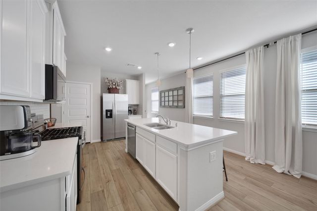 7071 Silverleaf Oak Street, Conroe, TX 77304