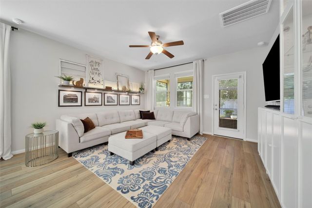 7071 Silverleaf Oak Street, Conroe, TX 77304