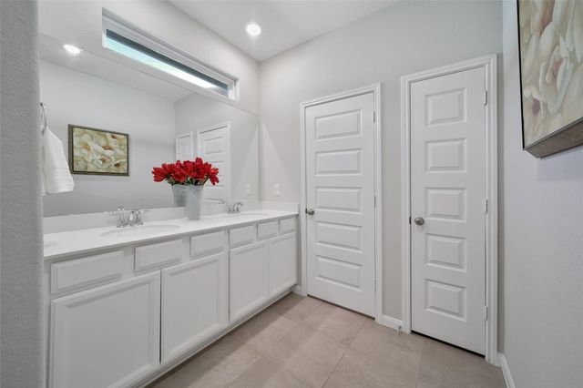 7071 Silverleaf Oak Street, Conroe, TX 77304