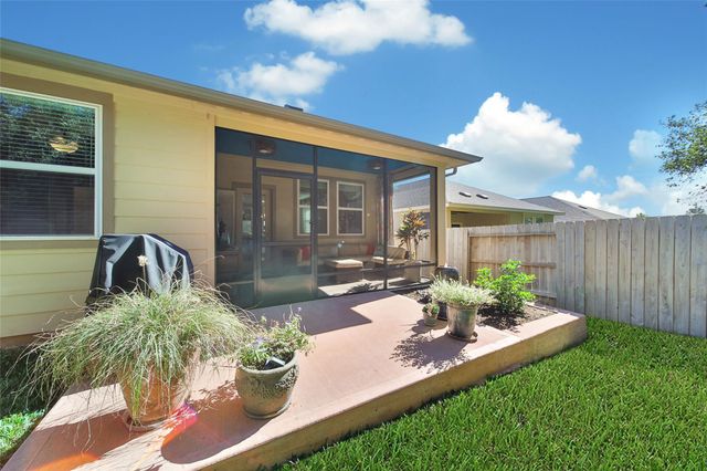 7071 Silverleaf Oak Street, Conroe, TX 77304