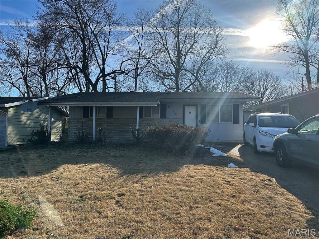 518 Banavie Drive, St Louis, MO 63137