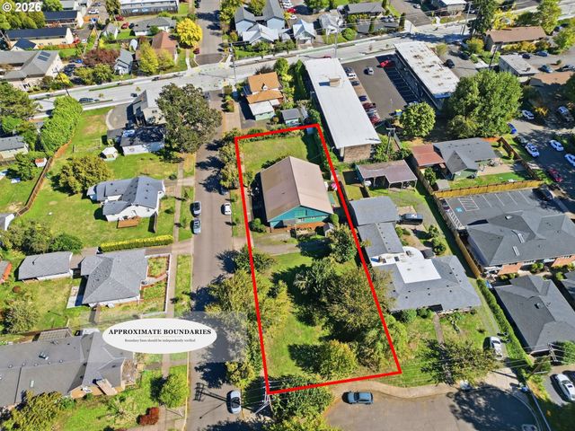 121 W C St, Springfield, OR 97477