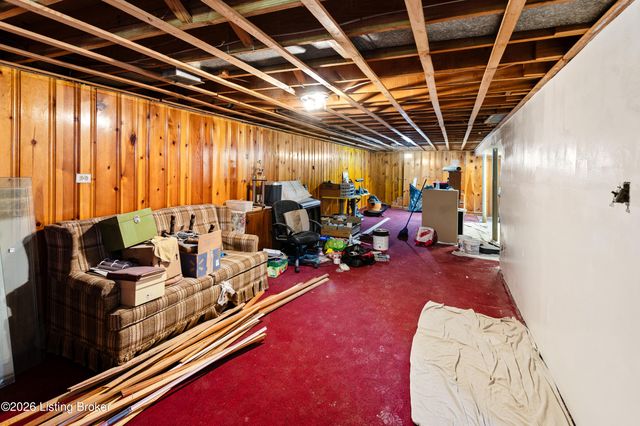 4902 Kay Ave, Jeffersontown, KY 40299