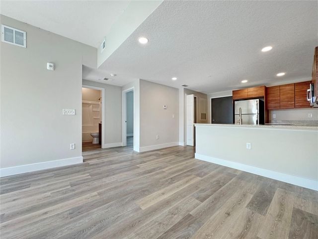 4424 S TEXAS AVENUE 1-320, Orlando, FL 32839
