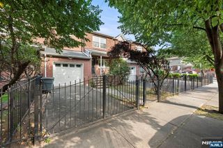 606 18th Street, Newark, NJ 07103
