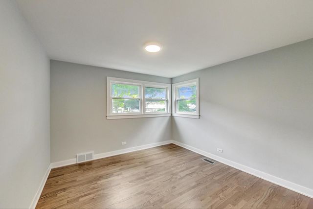 11106 S Washtenaw Avenue 1E, Chicago, IL 60655