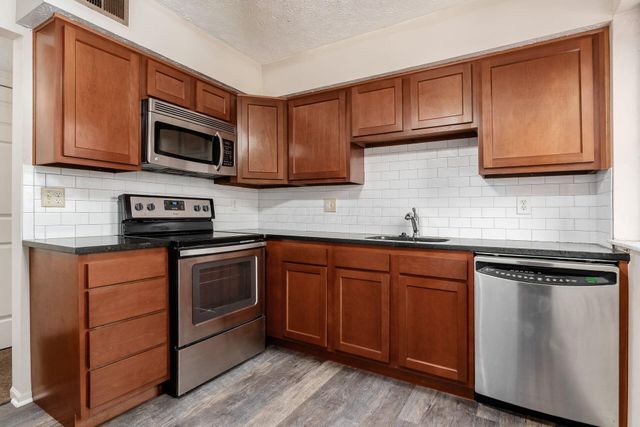 100 Chittenden Avenue, Columbus, OH 43201