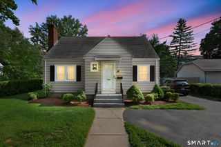 88 Delmont Street, Manchester, CT 06042