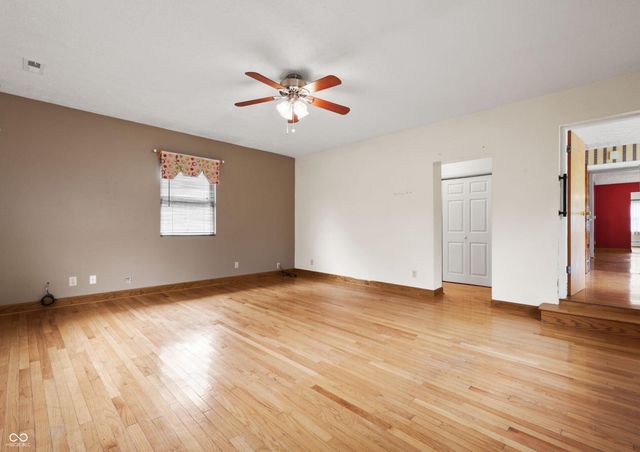 449 N Franklin Road, Indianapolis, IN 46219