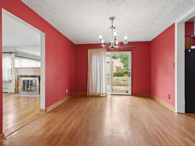 449 N Franklin Road, Indianapolis, IN 46219