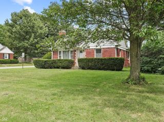449 N Franklin Road, Indianapolis, IN 46219