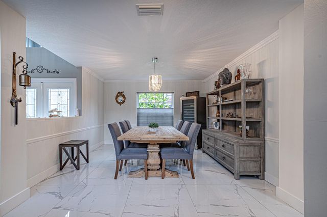 10631 Bexley Blvd, Boca Raton, FL 33428