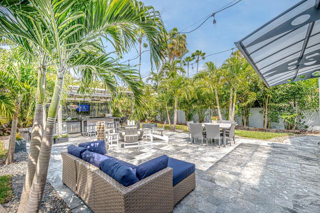 10631 Bexley Blvd, Boca Raton, FL 33428