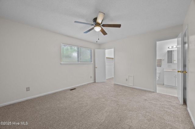 502 Myrtlewood Circle, Jacksonville, NC 28546