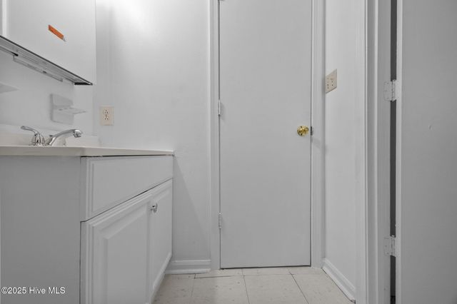 502 Myrtlewood Circle, Jacksonville, NC 28546