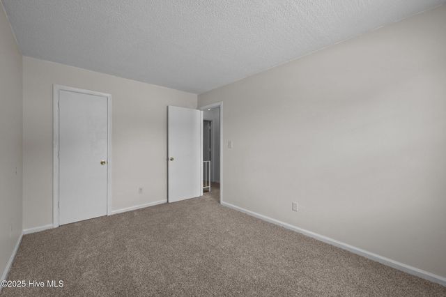 502 Myrtlewood Circle, Jacksonville, NC 28546