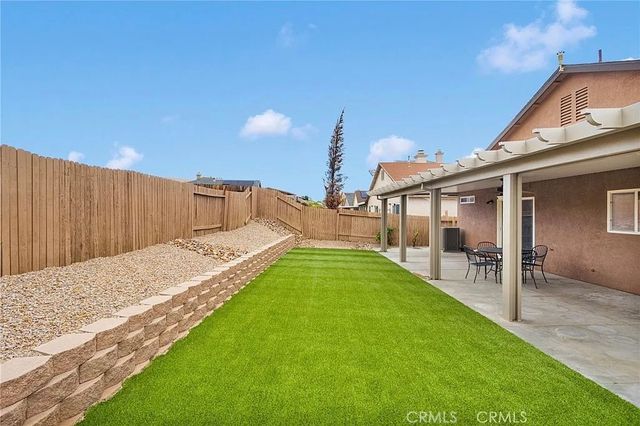 11979 Luna Road, Victorville, CA 92392