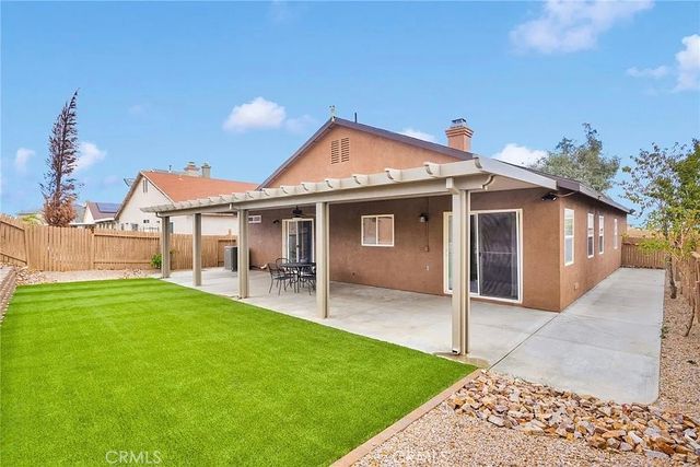 11979 Luna Road, Victorville, CA 92392