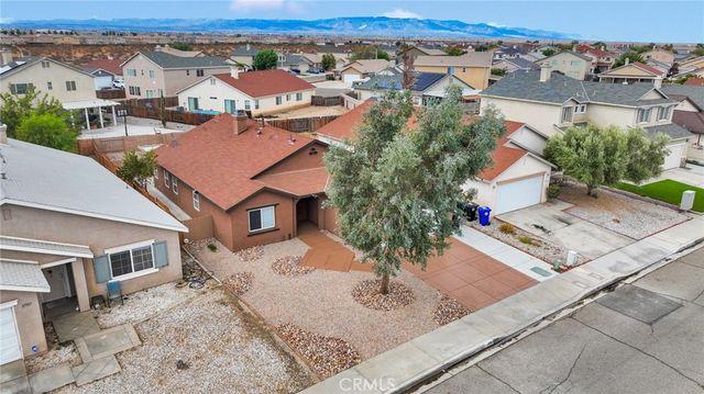 11979 Luna Road, Victorville, CA 92392