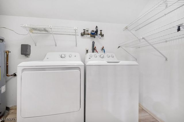 11 Rothwell Dr, Monroe Twp., NJ 08831