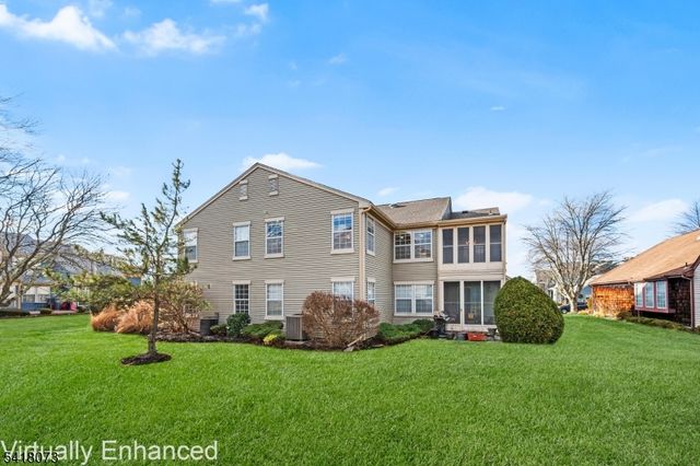 11 Rothwell Dr, Monroe Twp., NJ 08831