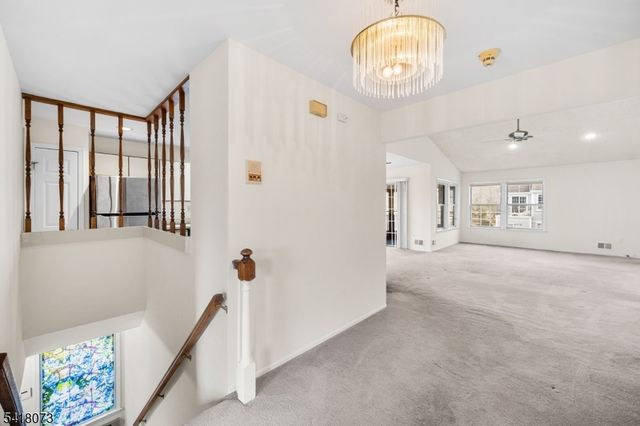 11 Rothwell Dr, Monroe Twp., NJ 08831