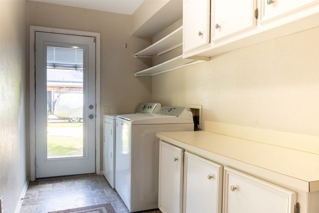 12008 SADDLEHORN Lane, Mansfield, TX 76063