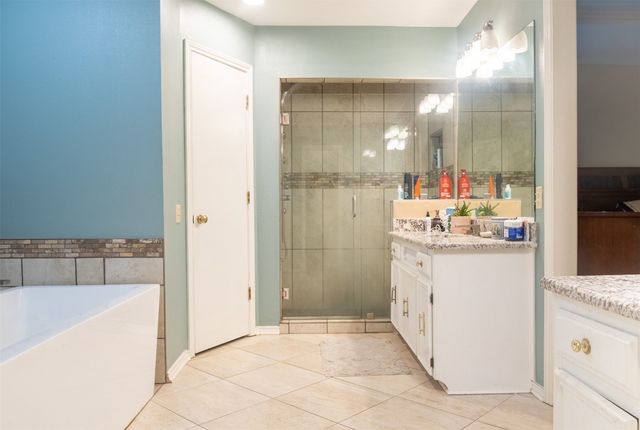 12008 SADDLEHORN Lane, Mansfield, TX 76063