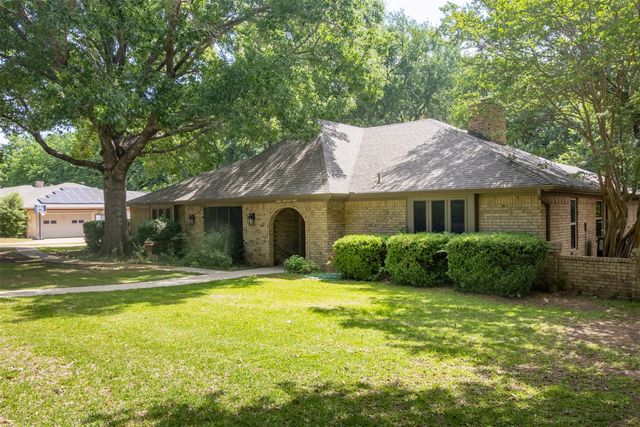 12008 SADDLEHORN Lane, Mansfield, TX 76063
