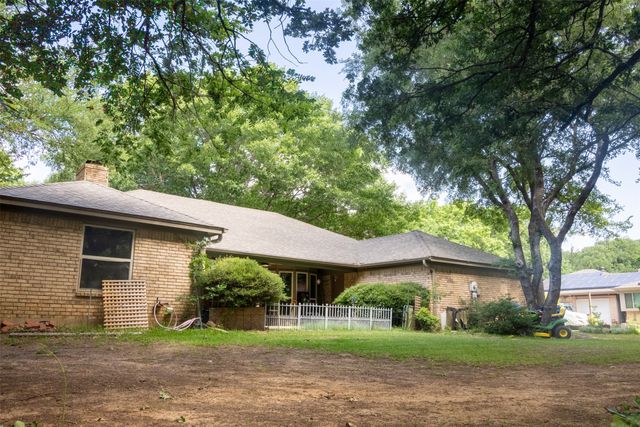 12008 SADDLEHORN Lane, Mansfield, TX 76063