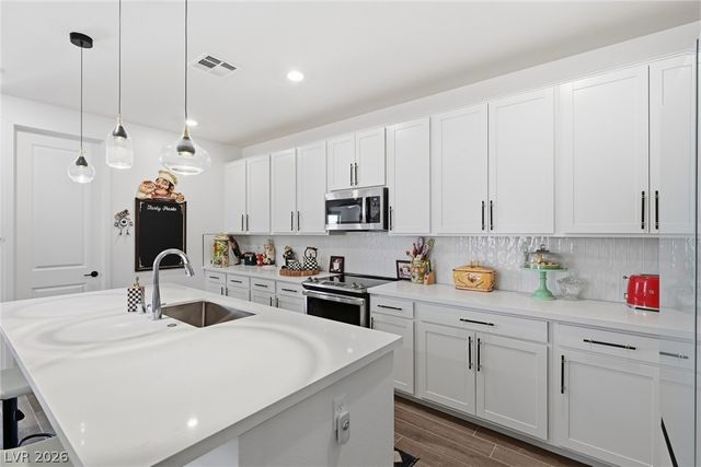 5379 Eleganza Avenue, Pahrump, NV 89061