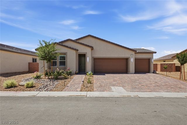 5379 Eleganza Avenue, Pahrump, NV 89061