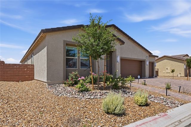 5379 Eleganza Avenue, Pahrump, NV 89061