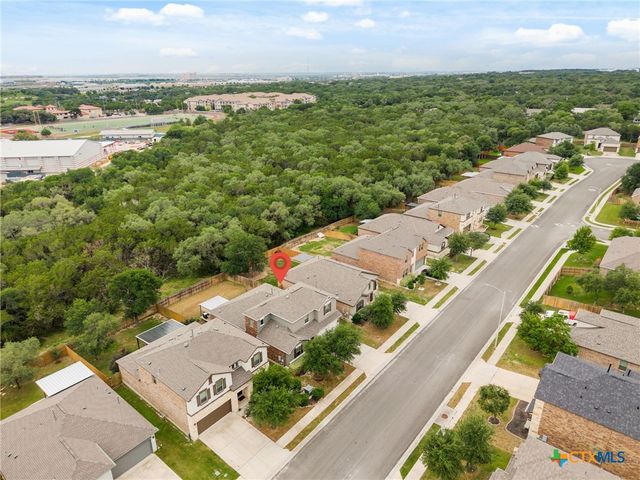 135 Mary Max Circle, San Marcos, TX 78666
