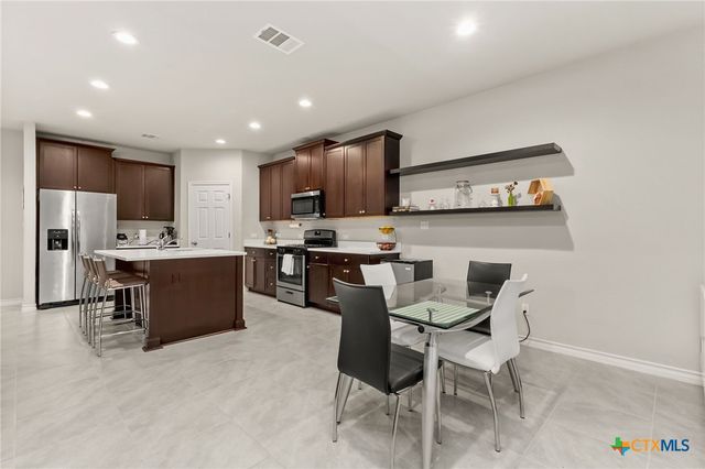 135 Mary Max Circle, San Marcos, TX 78666