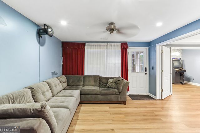 7350 Devonhall Way, Johns Creek, GA 30097