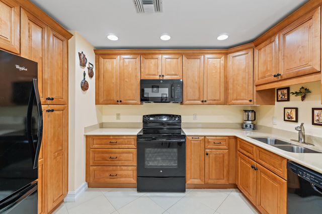 703 Sea Oats Drive C-4, Juno Beach, FL 33408