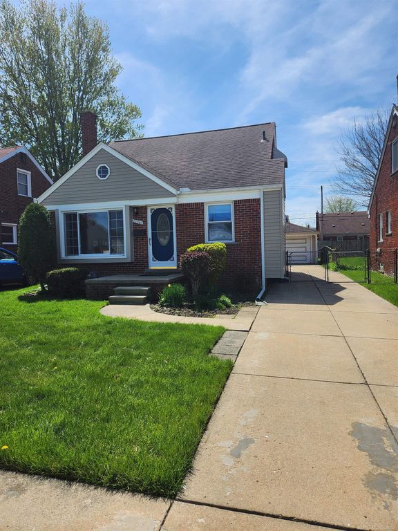 22966 California Street, Saint Clair Shores, MI 48080