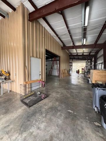 6907 Fm-2403, Alvin, TX 77511