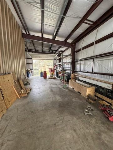 6907 Fm-2403, Alvin, TX 77511