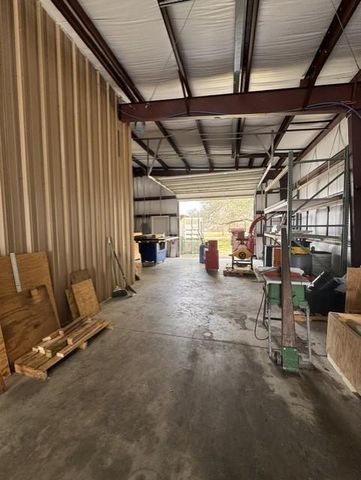 6907 Fm-2403, Alvin, TX 77511