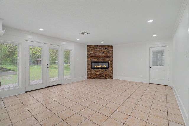 6907 Fm-2403, Alvin, TX 77511