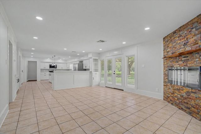 6907 Fm-2403, Alvin, TX 77511