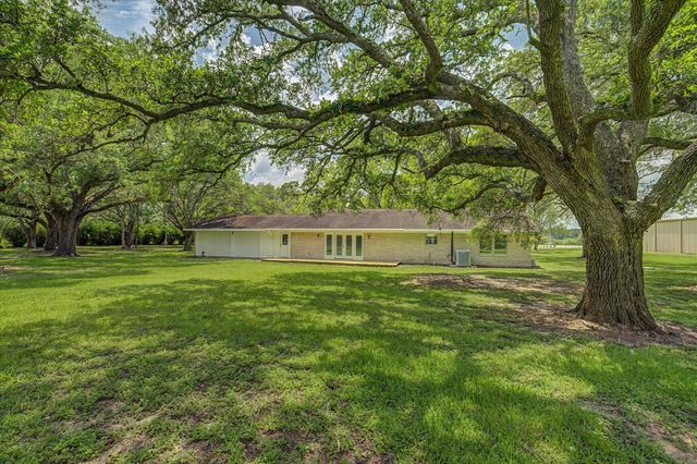 6907 Fm-2403, Alvin, TX 77511