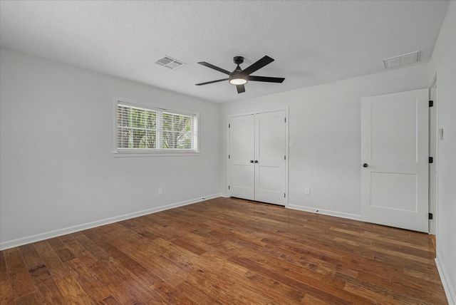 6907 Fm-2403, Alvin, TX 77511