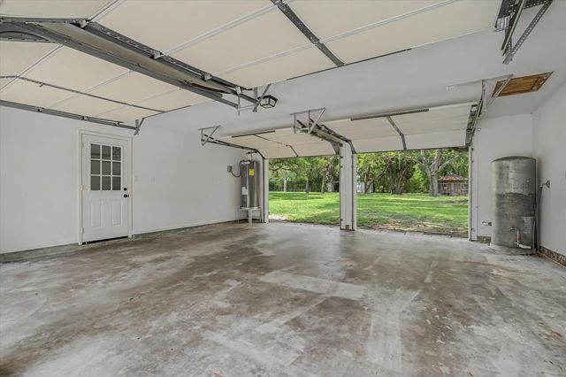 6907 Fm-2403, Alvin, TX 77511