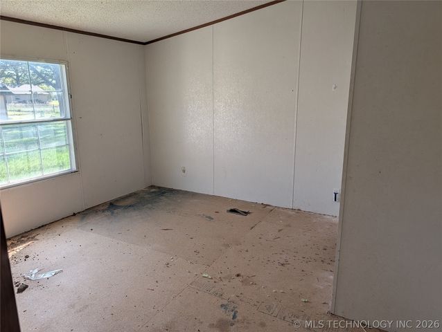 12453 Birdhouse Road, Kingston, OK 73439